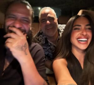 Aya Samaha Instagram - @chinooooz  @moc.bay 
حب الحب ♥️