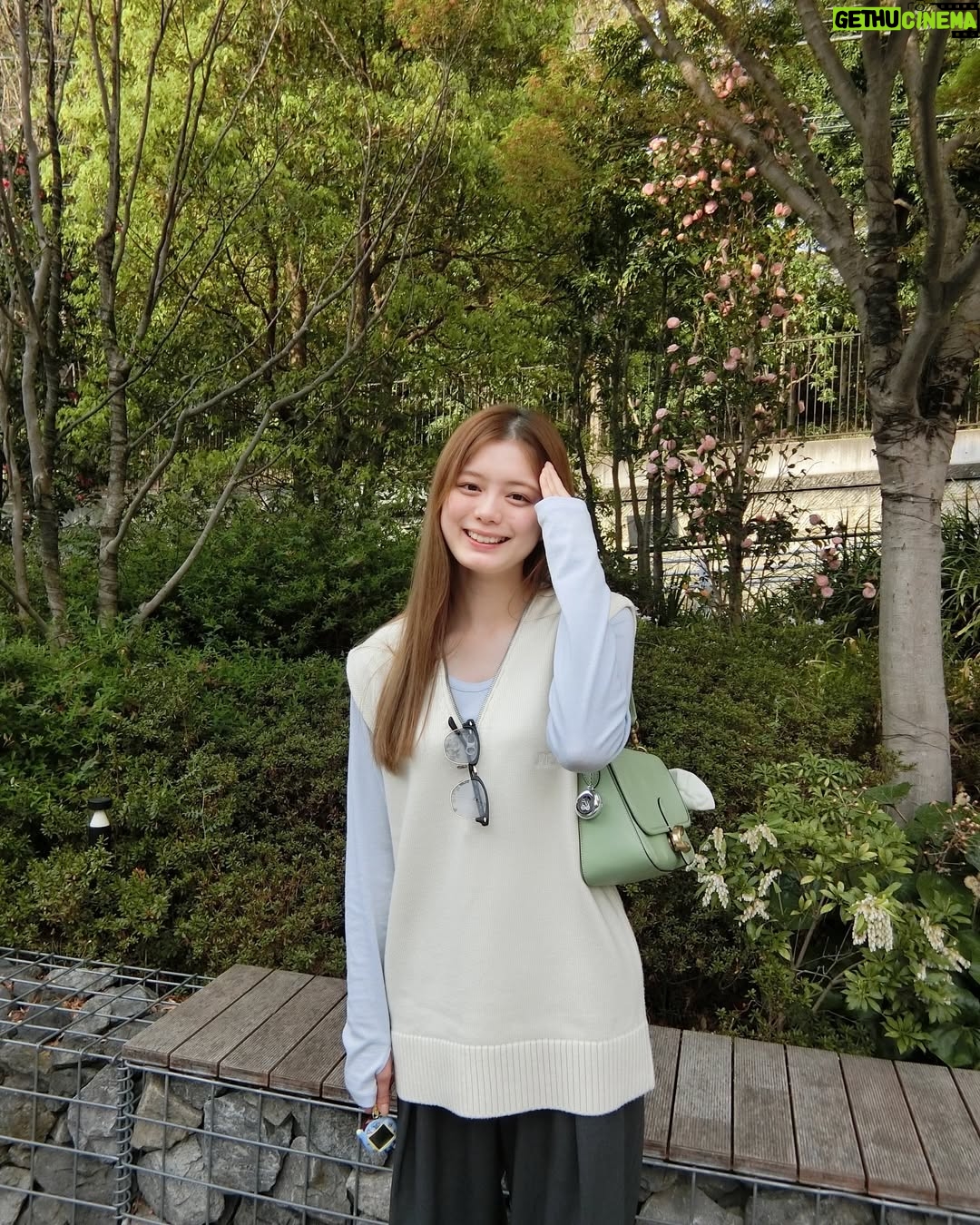 Ayaka Konno - 24K Likes - かわいいぴっちゃんとお出かけ🫶
写真たくさん撮ってくれて、嬉しい〜!