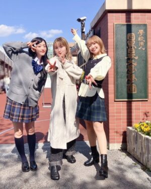 Ayaka Ohashi Instagram - .
.
#アニソンでしょでしょ
配信開始になりました！！

久々の母校訪問、そしてサプライズ🎉✨
学校は色々変わりすぎていましたが笑
学生の時に戻ったみたいで
とっても楽しかったです✌🏻💓

ぜひご覧下さい🥰✨✨⁡⁡(あやか)

#でしょでしょ
.
.