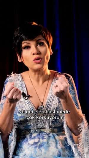 Aydilge Instagram - Başarı nedir? Bu anlamlı sohbet için Sayın @armagancaglayancom Beyefendi ve başta Metin Bey olmak üzere tüm ekibine teşekkürler ile.... Gör Beni 'yi youtube 'da izleyebilirsiniz.  Bu vesileyle yarası olan, yalnız hisseden ve şifa bekleyen herkese de tekrar tekrar acil şifalar diliyorum ❤ #aydilge