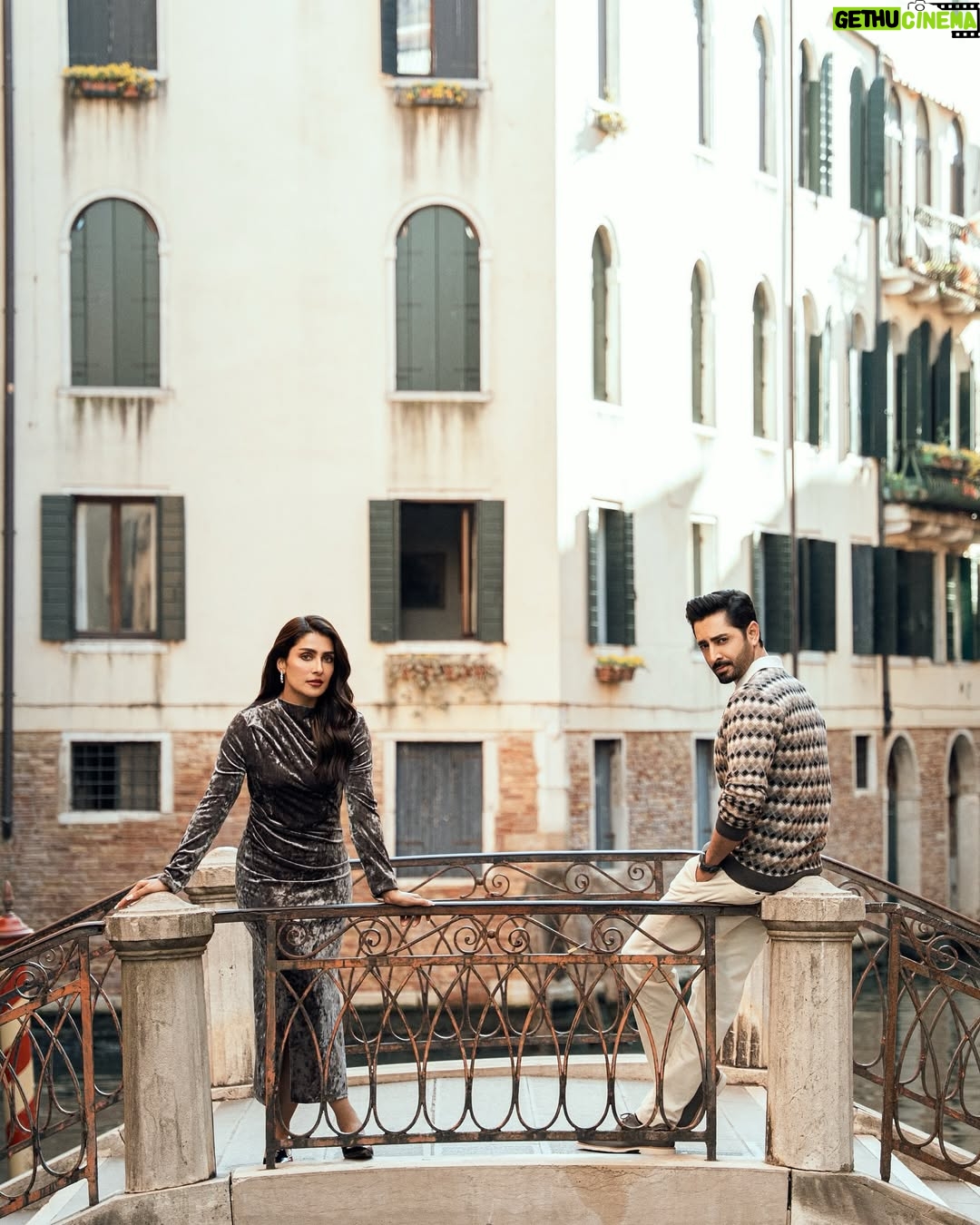 Ayeza Khan - 465.6K Likes - Venice, you have my heart. ❤️