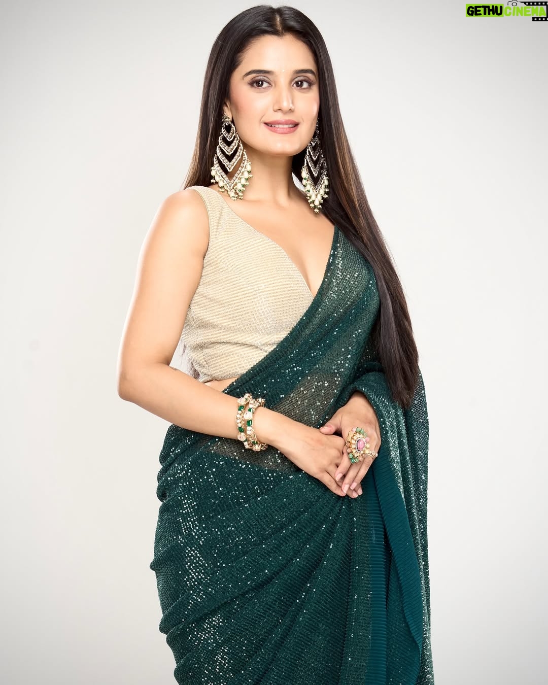 Ayushi Khurana - 28.3K Likes - ✨✨