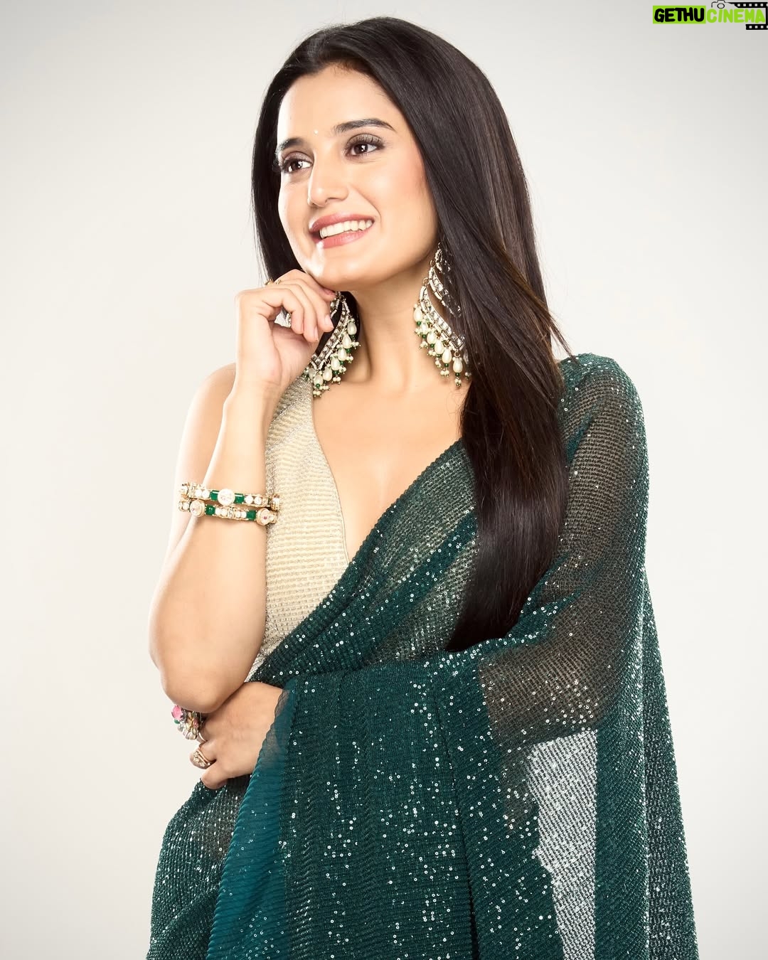 Ayushi Khurana - 28.3K Likes - ✨✨