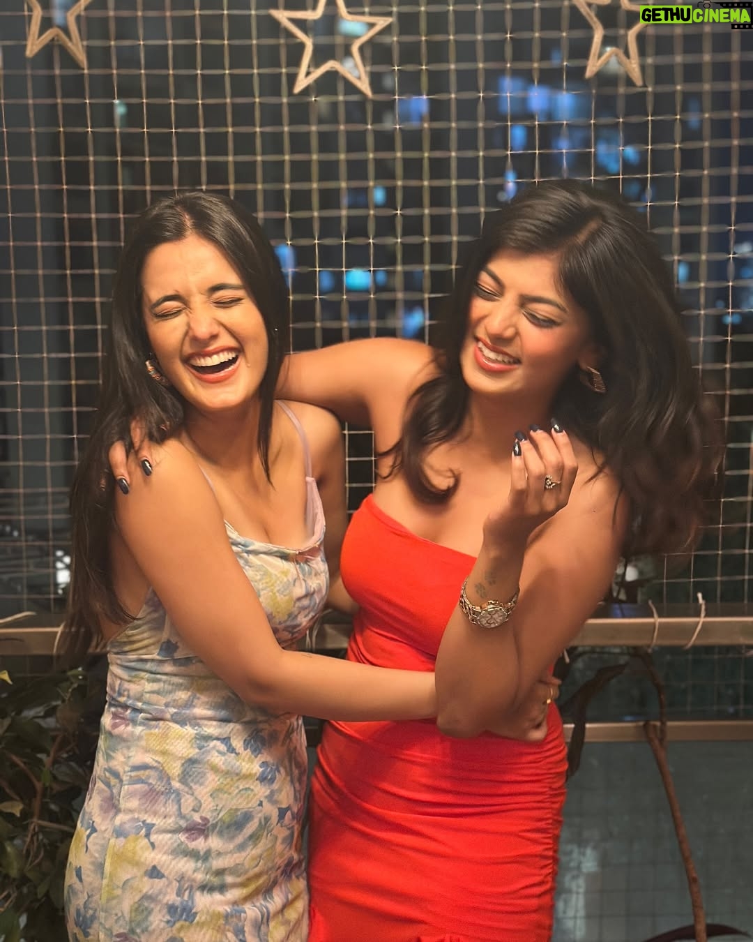 Ayushi Khurana - 37.5K Likes - Jaane Anjane Hum Mile ♥️