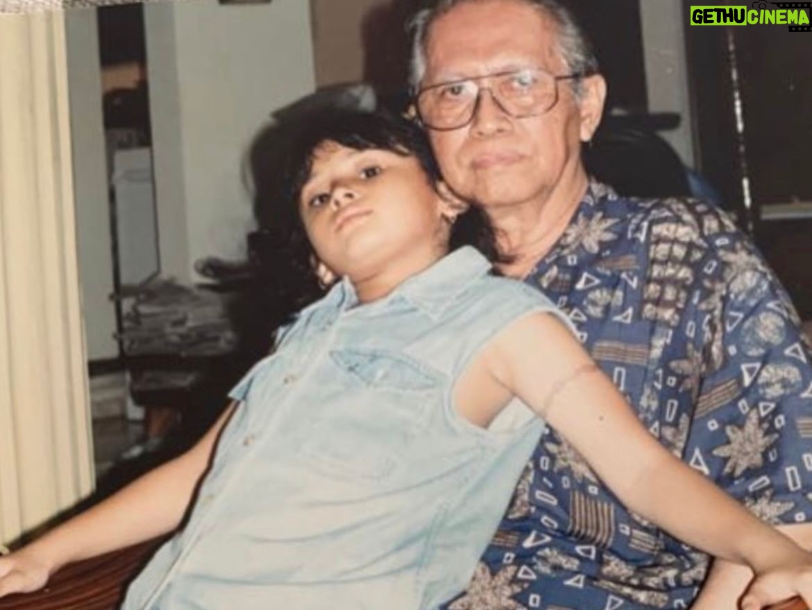 Ayushita - 1.3K Likes - Hail to 90’s fake tattoo 🙌🏽, me miss u much Opa 🫂