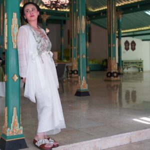 Actress Ayushita HD Photos and Wallpapers July 2024