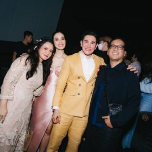 Ayushita Instagram - Sudah ketemu Bu Kemala di bioskop belum ? 👀 

Styled @wanda_haraa 
Dress @saptodjojokartiko 
Accessories @adellejewellery
Makeup @gunawan_beaute 
Photo @armanfebryan & @snap.nuel 

#2ndmiracleincellno7