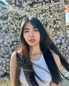 Actress Azi Acosta HD Photos and Wallpapers April 2025