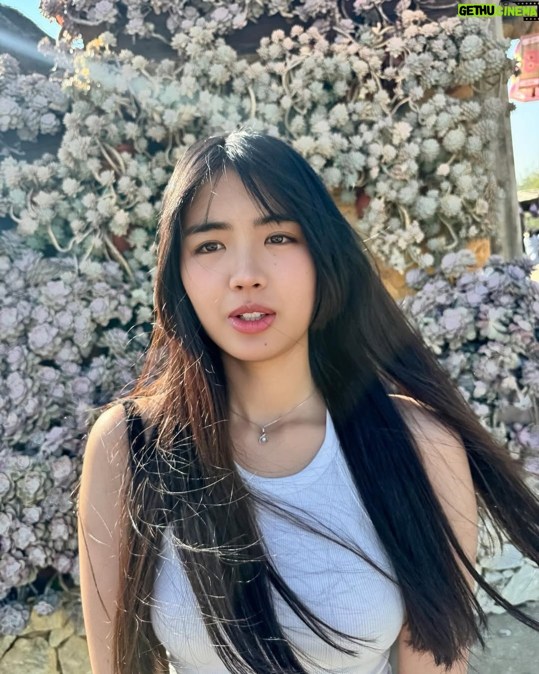 Azi Acosta - 60.4K Likes - Fasipannn