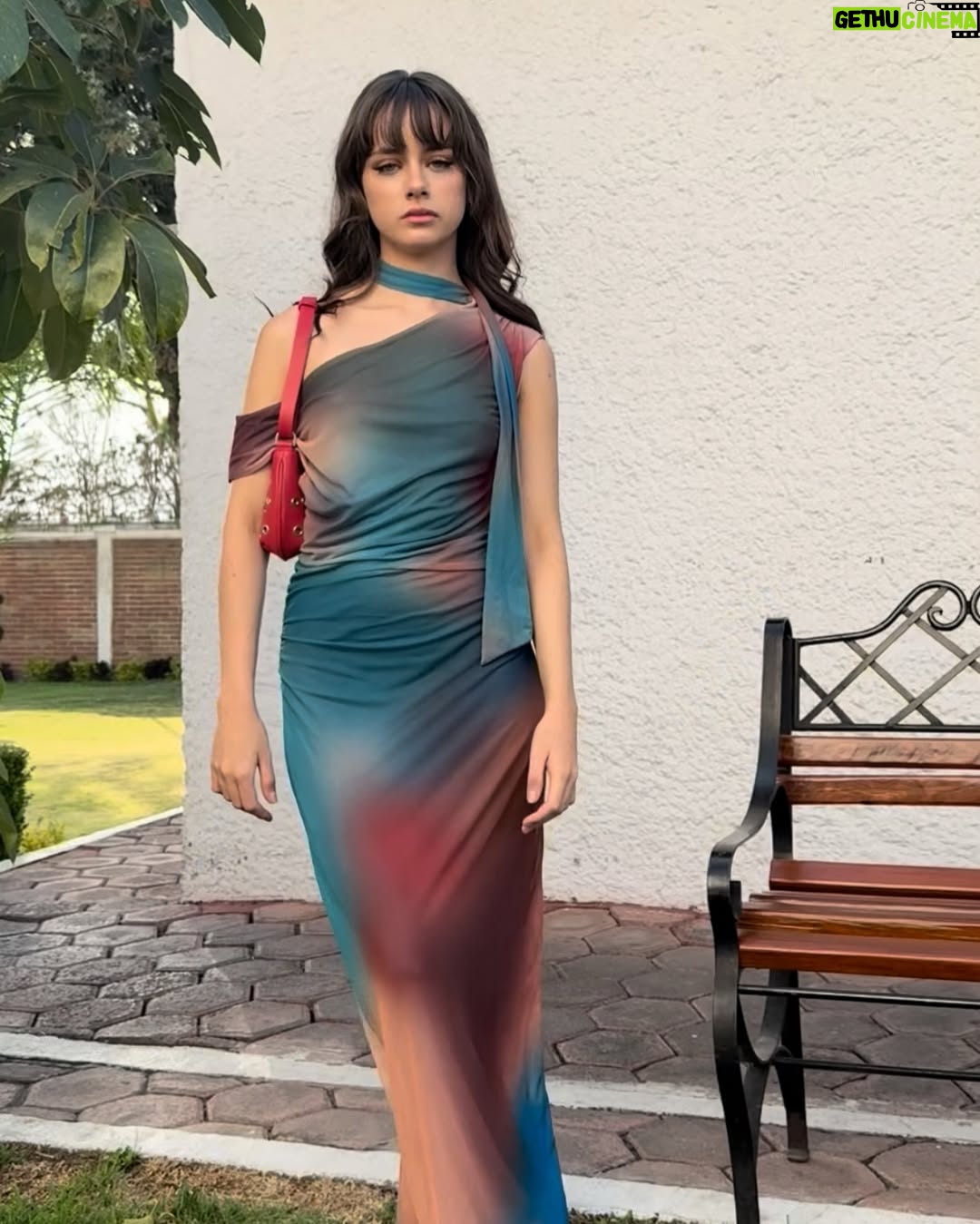 Azul Guaita - 41.2K Likes - @desigual like no other