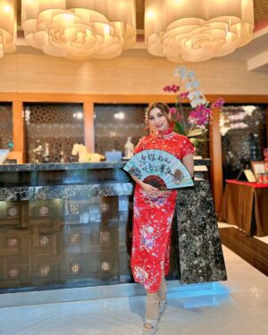 Baby Margaretha Instagram - #babymargaretha #babymargaretha1 #friendshipgoals #birthdaylunch #cheongsamdress #cheongsamtheme #ootd #redgirl #jingrestaurant #colourful #bandung