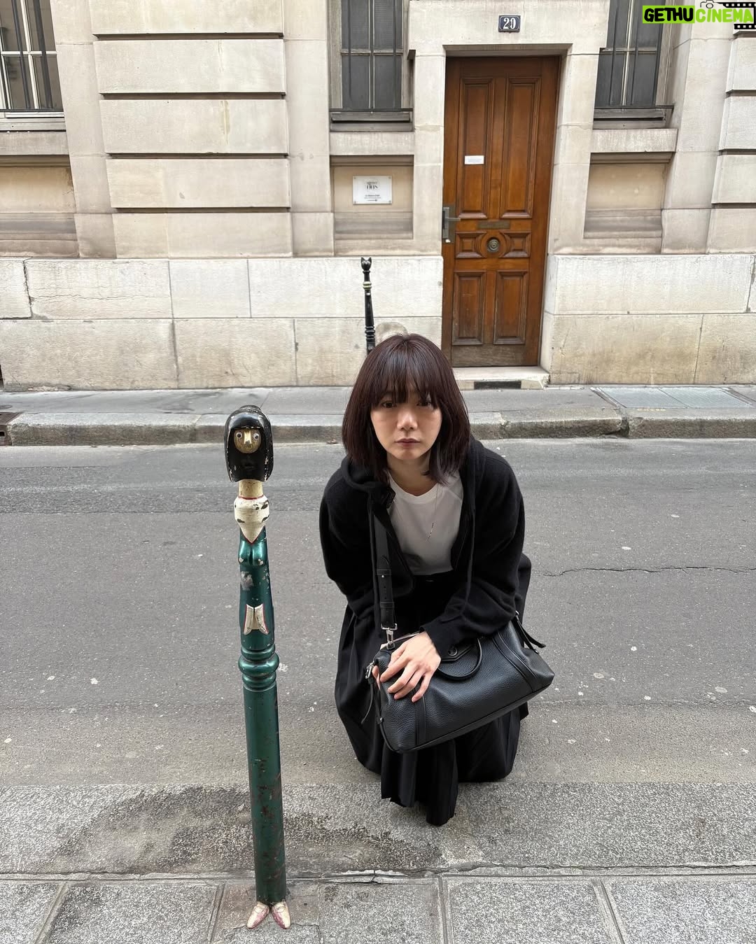 Bae Doona - 28.7K Likes - Paris in Mar2025