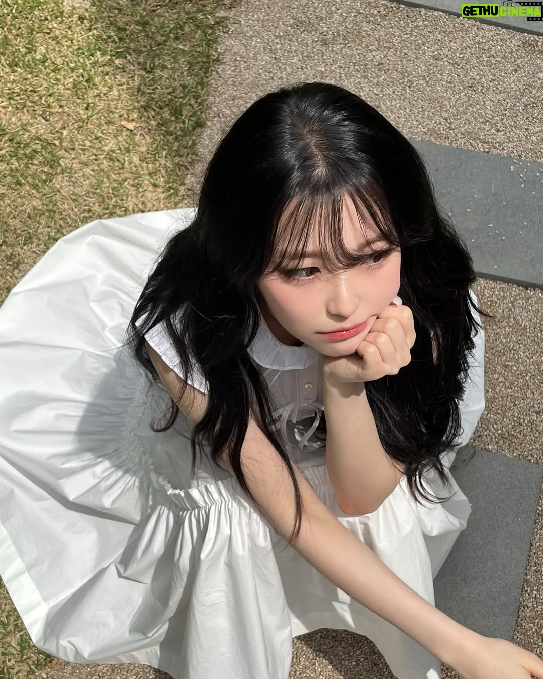 Baek Ji-heon - 289.9K Likes - 작년 어딘가..?