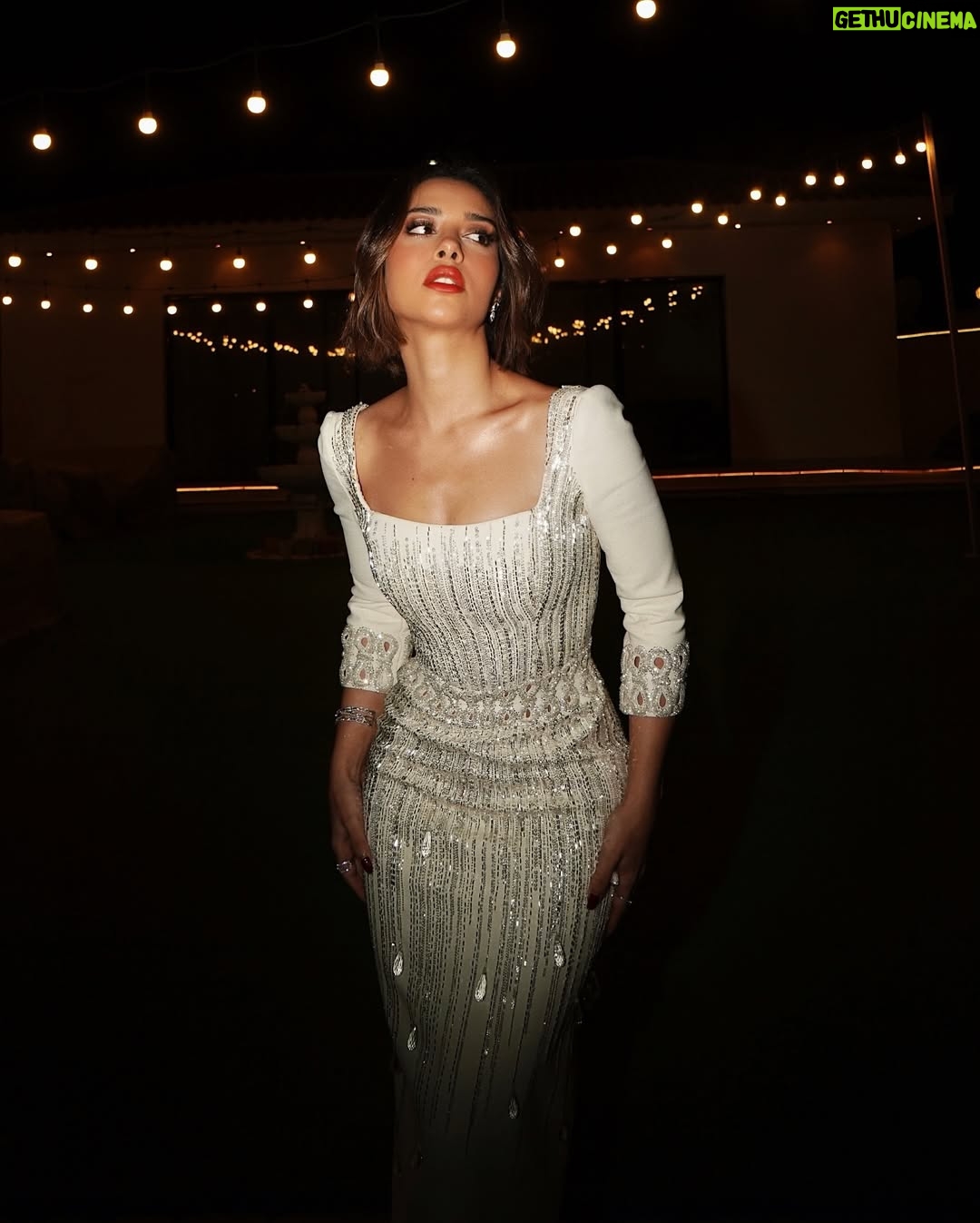 Balqees Ahmed Fathi - 100.1K Likes - Thank you Abu Dhabi ❤️🔥

Styled by @cedrichaddad 
Dress @georgeshobeika 
Makeup @bexbeautyofficial 
Jewelry @messika 
Hair @rafifazaa 
Photos @mk.visionn
