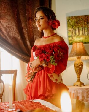 Balqees Ahmed Fathi Instagram - عندك نهار او جوج 😡❤️
كيجاتكم اللوكات ديال #طاوعك_قلبك ؟!
