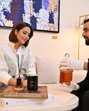 Balqees Ahmed Fathi Instagram - A tailor-made experience to discover your unique Guerlain olfactive signature.
Explore the captivating world of fragrance at Guerlain boutiques. Discover their iconic perfumes and indulge in an olfactive journey tailored to your senses. Visit your nearest Guerlain boutique today and uncover the brand's timeless allure.
#GuerlainFragrance #IconicScent #Sandalwood
@guerlain