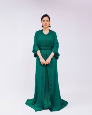 Balqees Ahmed Fathi Instagram - Had the best time with @allalirachid
Thank you for having me💚🇲🇦
Stylist: @cedrichaddad
Jewelry: @ashaha.jewelry
Makeup: @bexbeautyofficial
Hair: @salon_mus_diva
Photographer: @novarita.photography