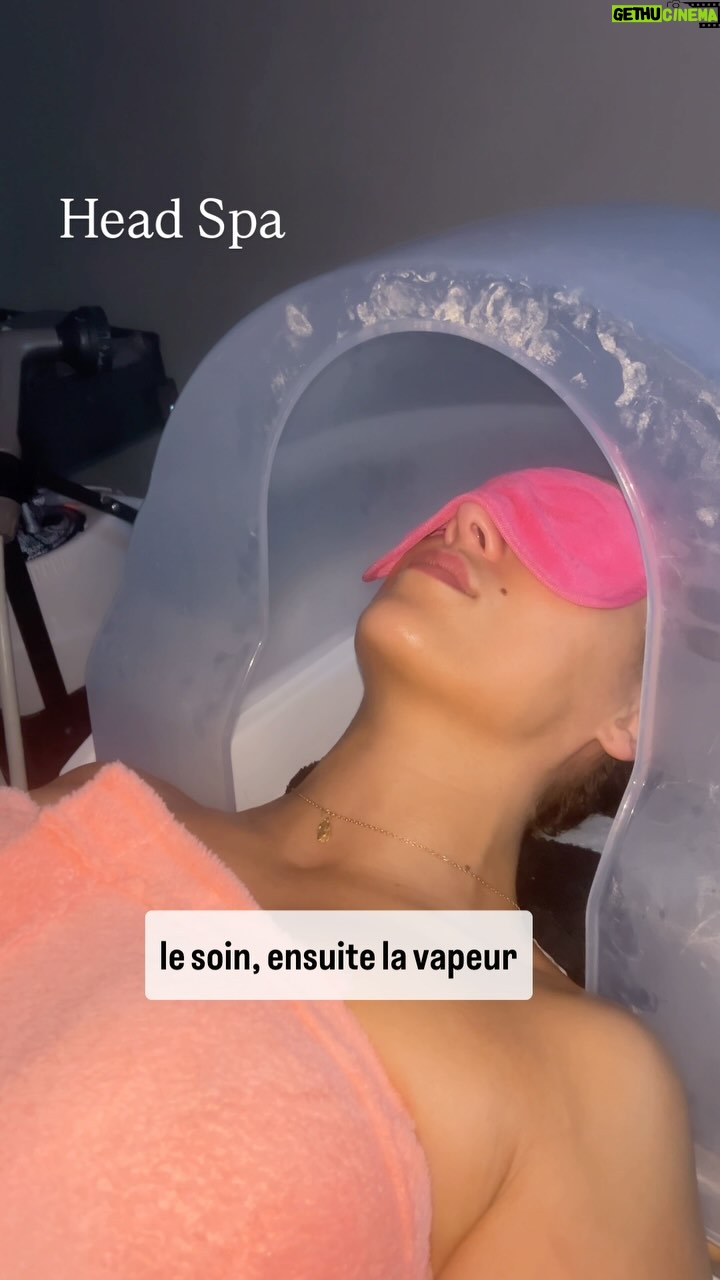 Barbara Lune - 190 Likes - Un #headspa dans le #var ça vous tente ?! 
Contactez @alicia_beauty_pro ! 
Merci de m’avoir offert ce merveilleux moment de détente ! ❤️