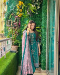 Actress Beauty Khan HD Photos and Wallpapers March 2025