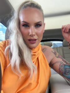 Actress Bec Rawlings HD Photos and Wallpapers December 2025