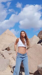 Actress Benafsha Soonawalla HD Photos and Wallpapers March 2025