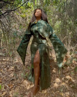 Benedicta Gafah Instagram - Another week on set doing what I love most,shooting at the asenema water falls with @mensahinternational .
.
“AMOANIMAA’S ERA” airs from Mondays to Fridays on dstv channel 150 and gotv channel 102. 
And you can aswell watch the omnibus on weekends. Enjoy your week 🥳. @akwaabamagic 
.
.