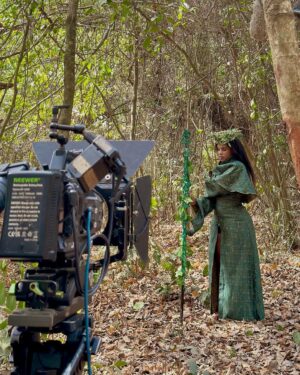 Benedicta Gafah Instagram - Another week on set doing what I love most,shooting at the asenema water falls with @mensahinternational .
.
“AMOANIMAA’S ERA” airs from Mondays to Fridays on dstv channel 150 and gotv channel 102. 
And you can aswell watch the omnibus on weekends. Enjoy your week 🥳. @akwaabamagic 
.
.