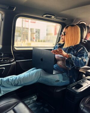 Benedicta Gafah Instagram - Three things I enjoy doing ;
Buying and selling ,
Shooting movies ,
& SLEEPING ,
Any other thing else I won’t make the cut.😅
.
.
#location #movieset #actress