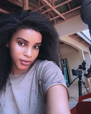 Benedicta Gafah Instagram - God,if I’m ever chasing the wrong things,realign me.🙏🏽
.
.
Another week on the set of,”amoanimaa’s era”.
Showing from Mondays-Fridays on @akwaabamagic .
Dstv channel 150 and go tv channel 102.🥳
.
#selfie #movies #series #location #setpics #dstvgh