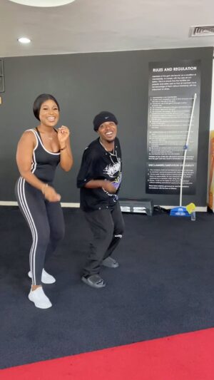 Berla Mundi Instagram - #flashbackfriday 
To when I used to be a professional dancer!!! 

This is how you dance when your @payangelmoney has dropped in your account from Canada at the end of the month! Now we can chill proper!!! You can also get your friends and family to send you money using the fastest, easiest and most reliable app from USA, UK, Canada, Australia and Europe to 8 African countries and Asia (Bangladesh). Tell them to download the app now.  #payangel #payangelmoney  #berlaxpayangel 

Shouts to @dancegodlloyd for being a good student back in the day 😊