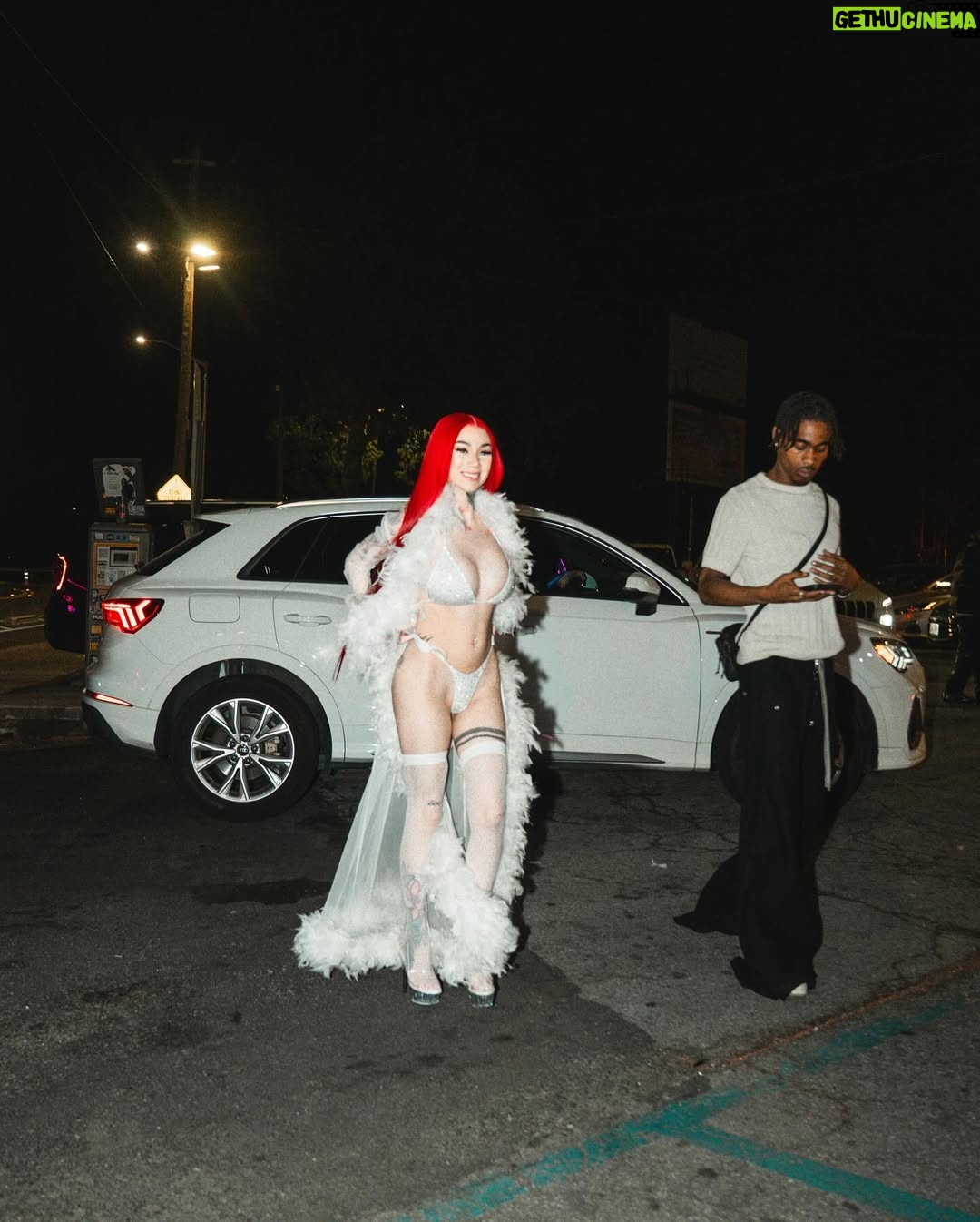 Bhad Bhabie - 693.5K Likes - Everybody I had fun , I wanna do it again 😂💅🍼 $BHAD