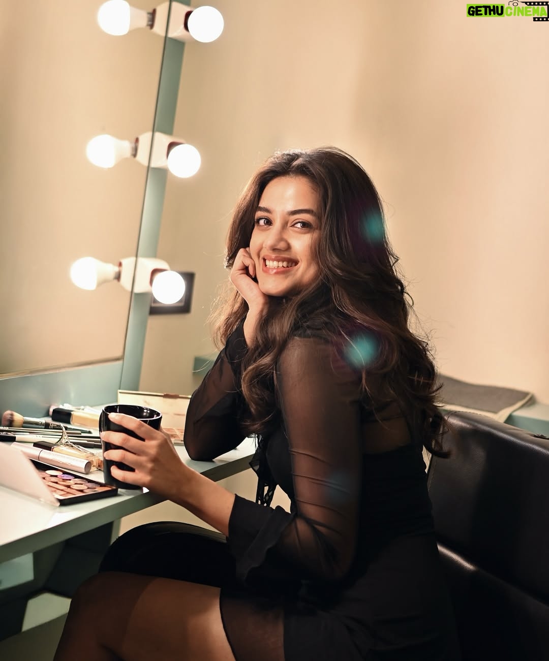 Bhagyashri Borse - 238.5K Likes - ⭐️