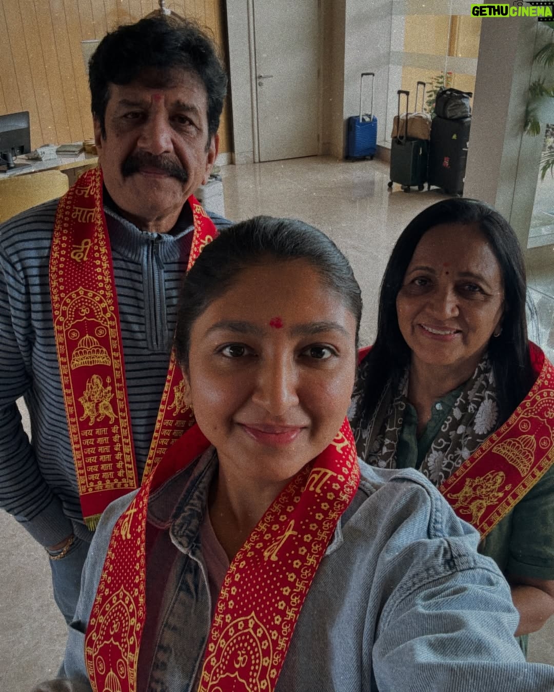 Bhoomi Trivedi - 8.1K Likes - माता वैष्णोदेवी के दर्शन चैत्र नवरात्री के पावन अवसर पर
#vaishnodevi
📸 @bassayush