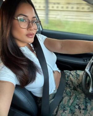 Bi Nguyen Instagram - Well just keep it rolling babe.