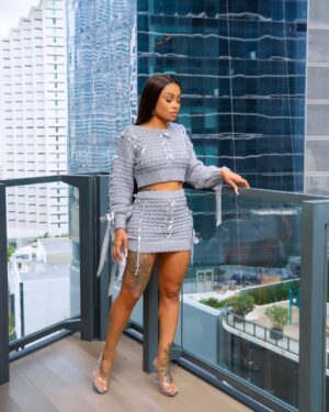 Blac Chyna Instagram - Pop out and it’s cameras 🎥 @fashionnova