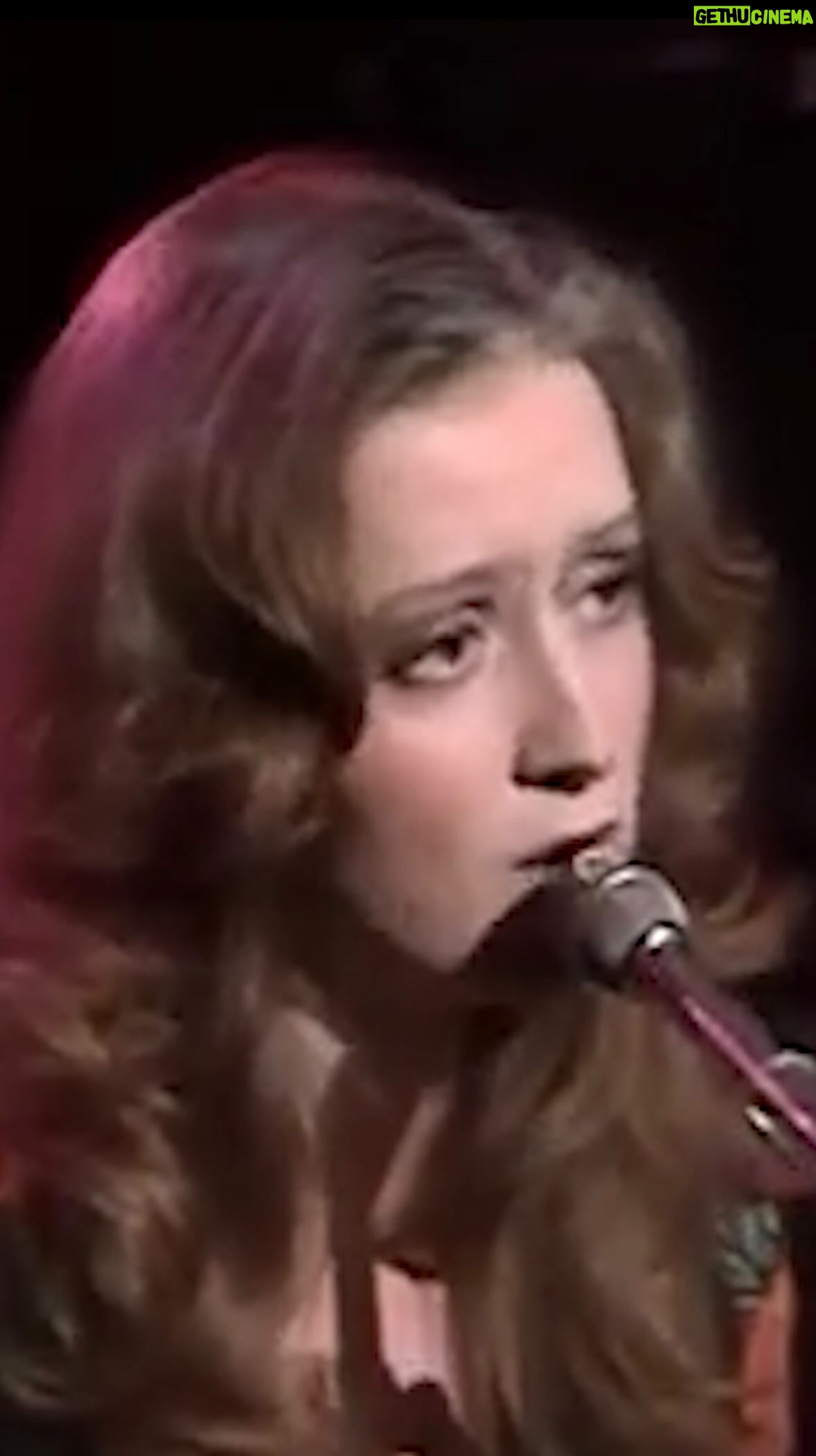 Bonnie Raitt - 6.5K Likes - One of her fans’ favorite ballads, “Too Long at the Fair,” is from Bonnie’s second album, Give it Up, released in 1972. It was written by Joel Zoss and beautifully expresses the kind of weariness her voice captured, even at her young age of 22. This live performance is from the classic @bbc music program, The Old Grey Whistle Test, in 1976. The band features @freebomusic on bass, Will McFarland on guitar, Alan Hand on piano and the late Dennis Whitted on drums.
— BRHQ

Watch the full video on YouTube at the link in bio.
