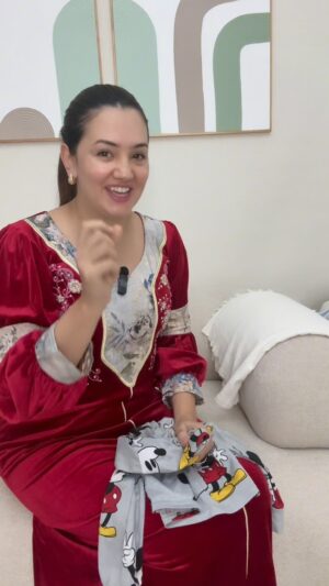 Bouchra Okbi Instagram - سر في طريقك و ضع من يتحدث عنك وراء ظهرك ☺️☺️
فذلك اما جاهل فترفع عنه 🍀
و اما حاسد فلا سبيل لارضائه 😉😉😉