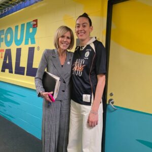 Breanna Stewart Instagram - 12 of them!! #BleedBlue

🏆🏆🏆🏆🏆🏆🏆🏆🏆🏆🏆🏆