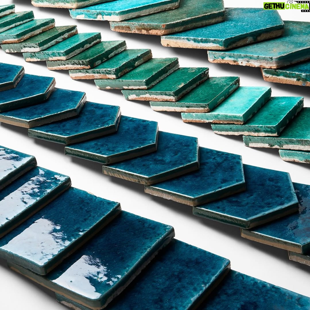 Breegan Jane - 140 Likes - A coastal palette, captured in form and glaze.
The Breeze Collection by @breeganjane brings together hand-shaped terracotta, vibrant crackled finishes, and ocean-inspired tones.
From deep tidepool blues to sunlit turquoise, every tile reflects a blend of craftsmanship and coastal ease.