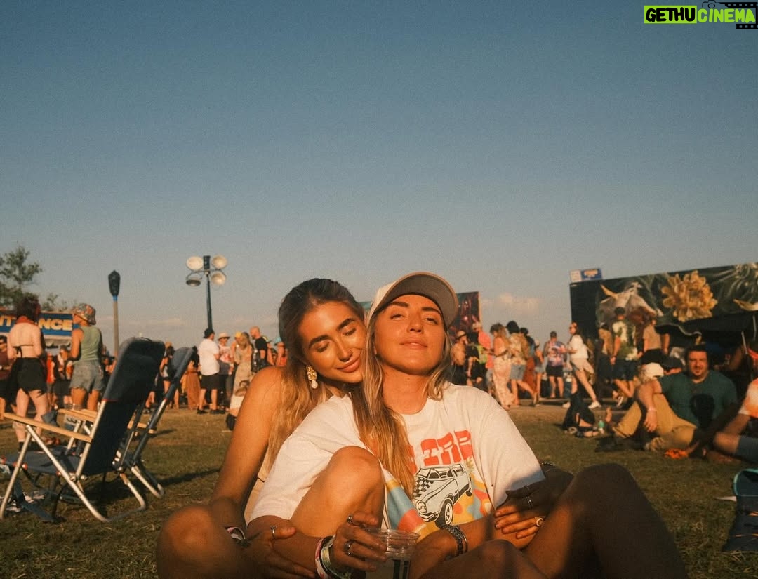 Brianna Murphy - 1.6K Likes - album: recents ༝༚༝༚
