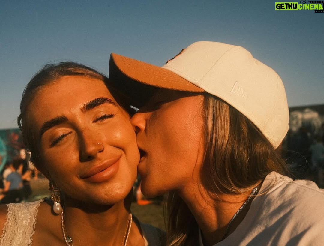 Brianna Murphy - 1.6K Likes - album: recents ༝༚༝༚