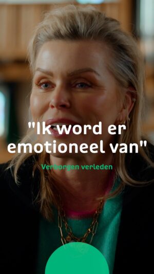 Bridget Maasland Instagram - Voor Bridget Maasland is de duik in haar familiegeschiedenis een enorme herkenning. “Ik zie mijn moeder daarin, ik zie mijn oma daarin, ik zie mezelf daarin. Dat emotioneert mij, uit een soort van trots.” ❣
 
👉 Verborgen verleden met Bridget Maasland stream je op NPO Start.