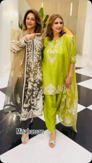 Bushra Ansari Instagram - My darling soul sister mina hassan s Eid jora . So pretty . Thx Mina …love you