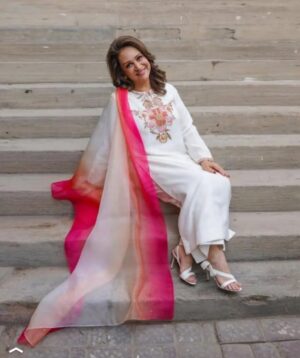 Bushra Ansari Instagram - Zindigi kaisee hay pahailee.