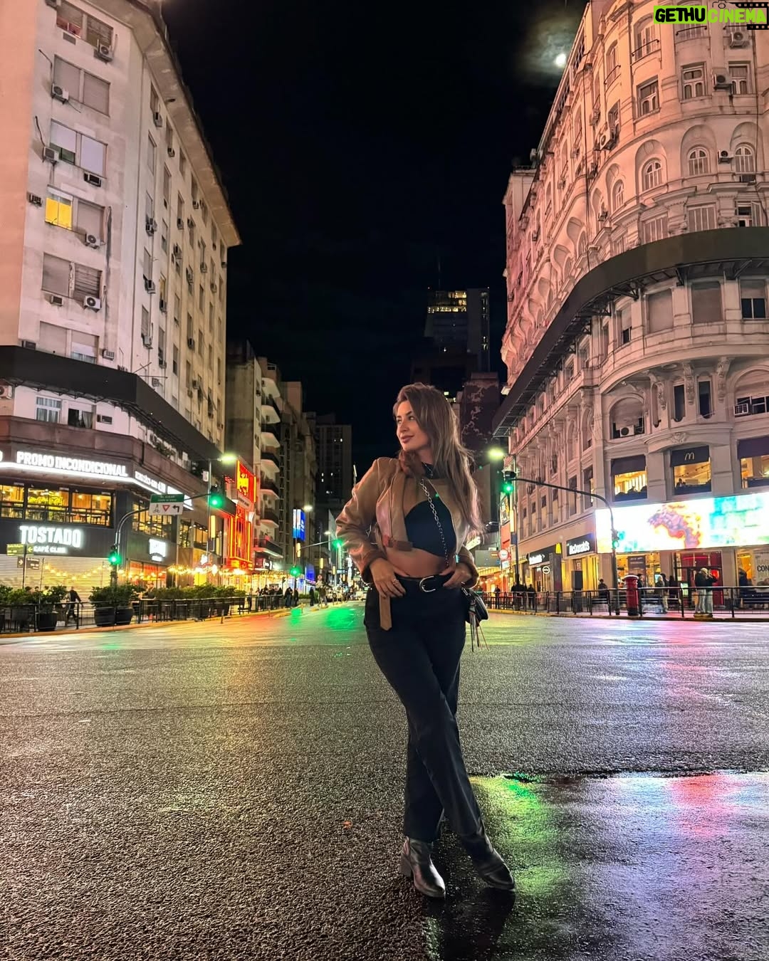 Camila Andrade - 13.4K Likes - 🇦🇷❤️✨🙌🏻