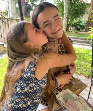 Camila Raznovich Instagram - Officially a teenager…. Auguri amore mio❤️ #sole #13 #mysunshine
