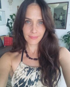 Actress Camila Selser HD Photos and Wallpapers April 2025