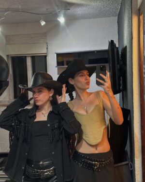 Camila Valero Instagram - yolerejijuuuu