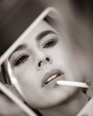 Carla Giraldo Instagram - Congelados todos 
Fotos @oko.lg @laura_gomezr 
Makeup @oscartsanchez @vanelopemkp @soyvinti @la_nielamakeup 
Stilyst @andresyepesd @mjabisambra @natumile 
@revelloficial 
@bruna_lingerie 
Joyas @esmeraldas_de_colombia