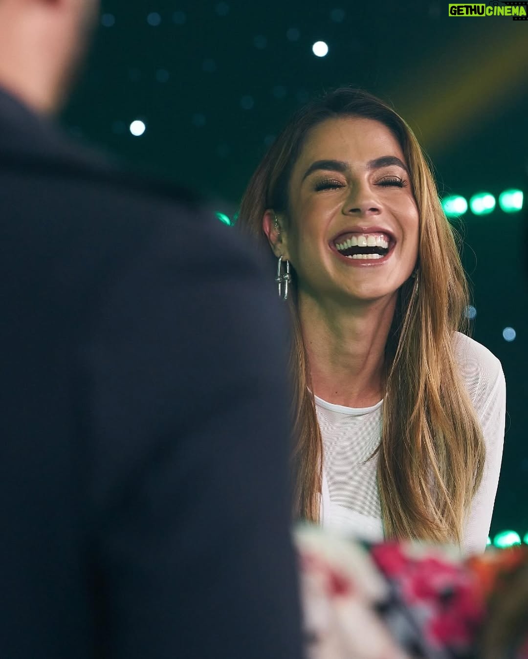 Carla Giraldo - 39.3K Likes - Febrero y sus delicias